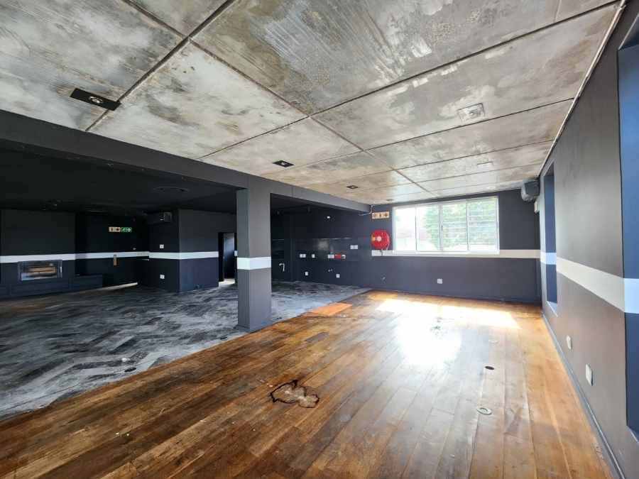 To Let commercial Property for Rent in Somerset West Western Cape